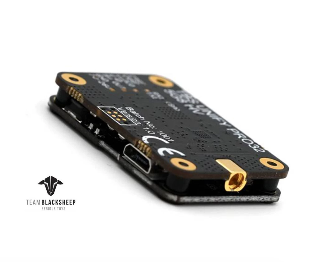 TBS Unify Pro32 HV 5.8GHz MMCX Video Transmitter 2 TBS Unify Pro32 HV 5.8GHz MMCX Video Transmitter - Image 2